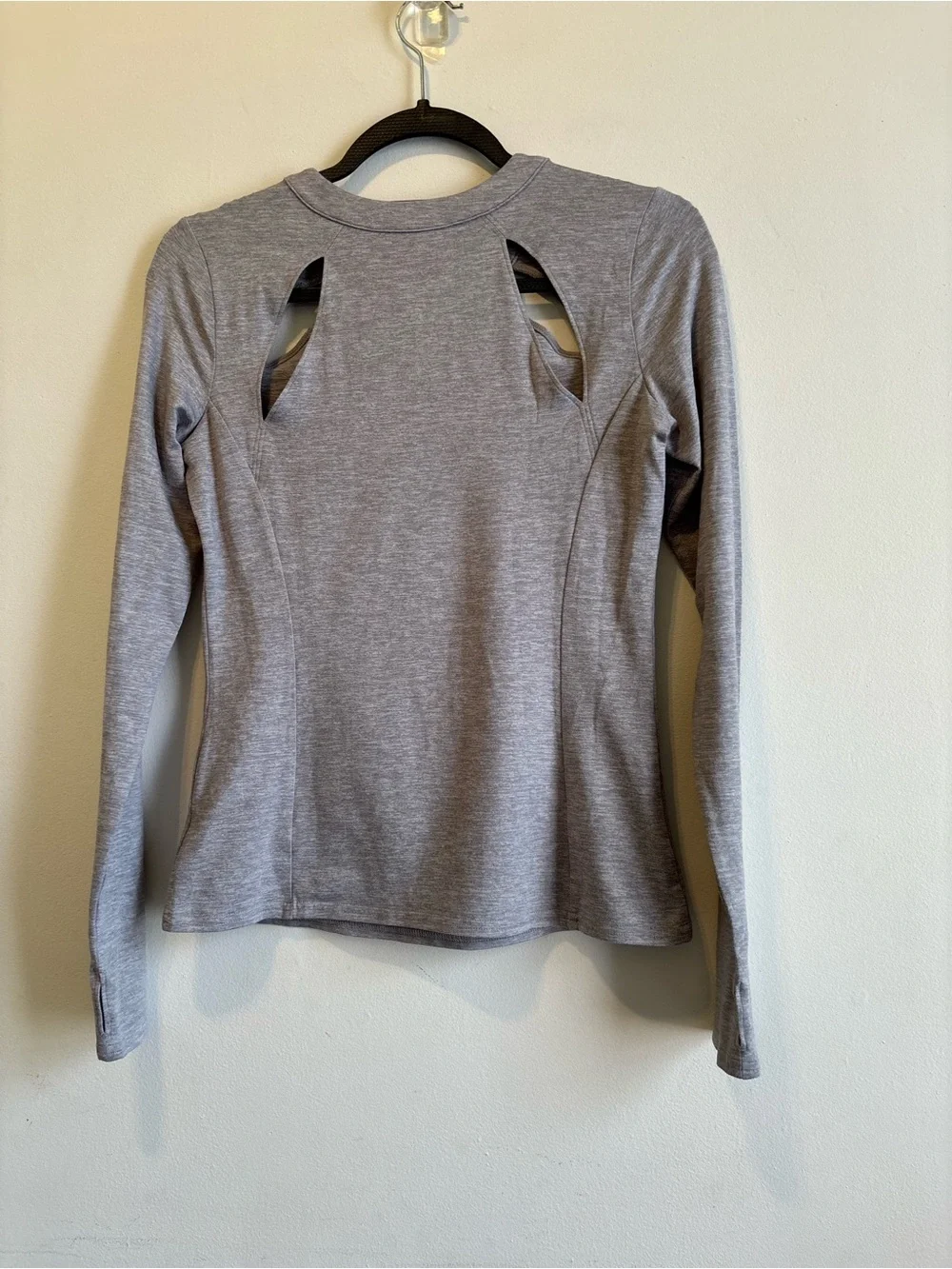 ALO Yoga Gray Long Sleeve Top with Shoulder Cutouts